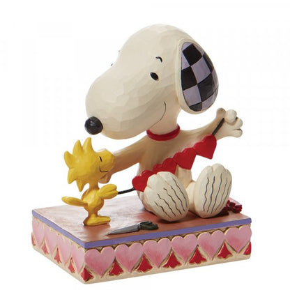 Peanuts by Jim Shore - Snoopy with Hearts Garland Figurine