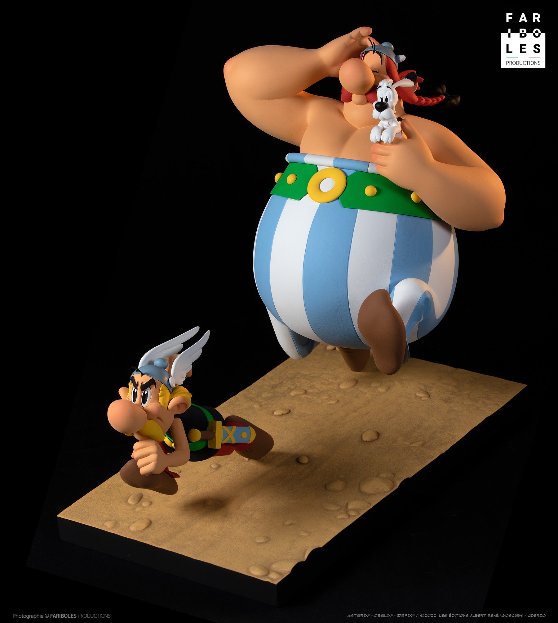 Asterix Collection Prestige: Full speed Gauls! - Fariboles Productions - a fond les gaulois, Asterix, asterix & obelix, collectors item, exceptional collecting, Fariboles, fariboles productions, Full speed Gauls!, Get out of the way!, limited edition, obelix - Gadgetz Home
