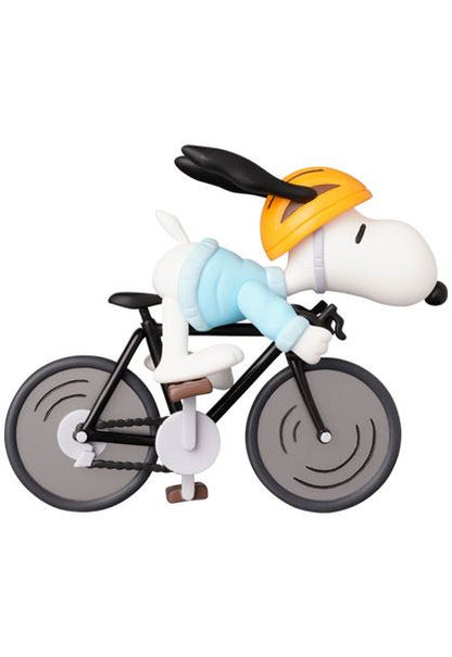 Peanuts UDF Series 14 Mini Figure Bicycle Rider Snoopy 8 cm