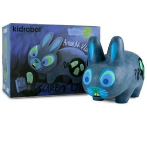 Kidrobot - Scaredy Labbit (22 cm) by Amanda Visell - Amanda Visell, Art Toy, designer toy, kidrobot, labbit, limited edition, Scaredy Labbit - Gadgetz Home